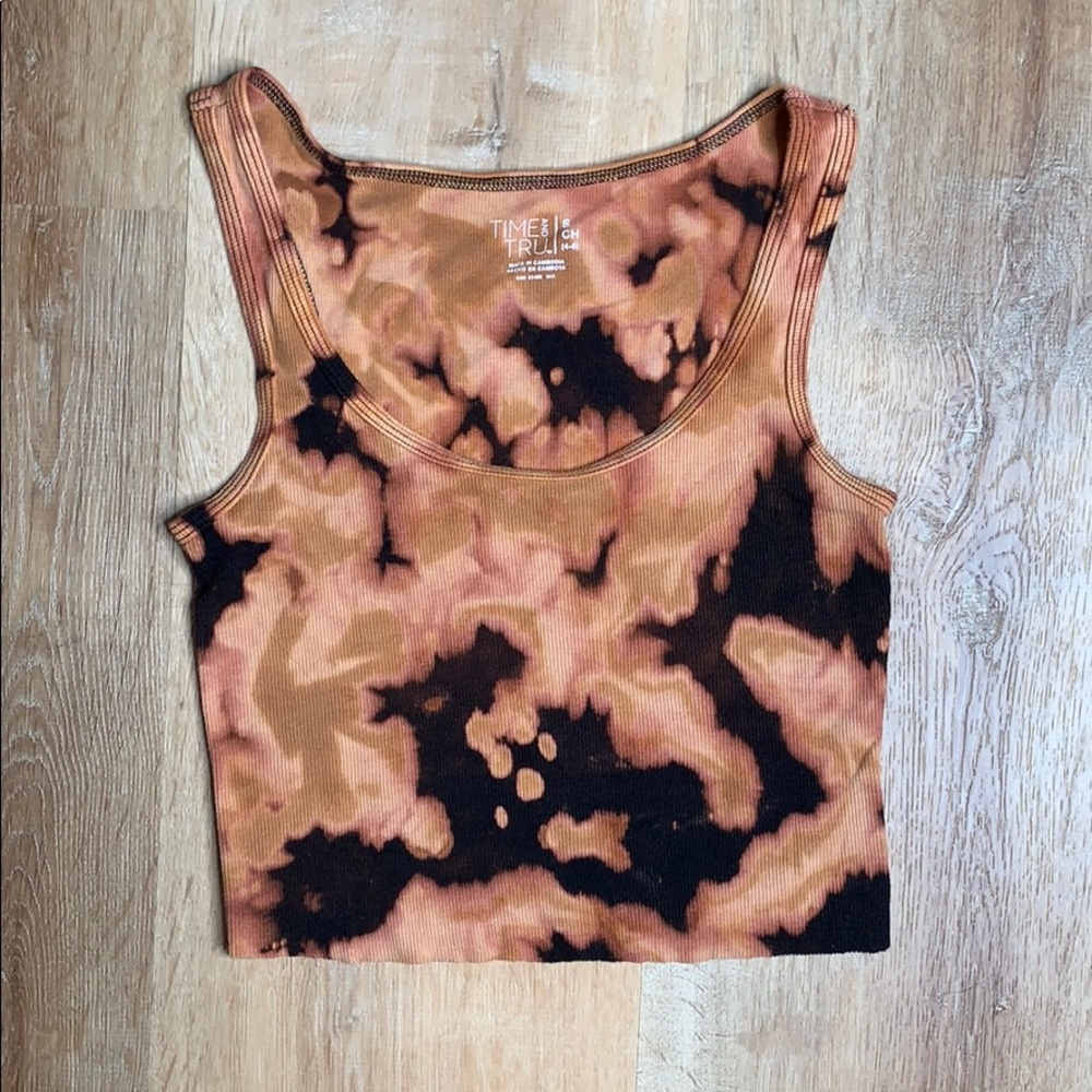 OOAK Bleach dyed DIY crop tank top